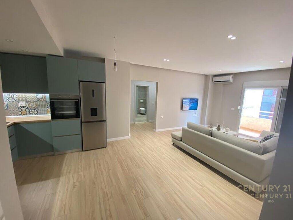 SHITET APARTAMENT 2+1+2 TE INVESTUAR NE SARANDE ! 185,000 €