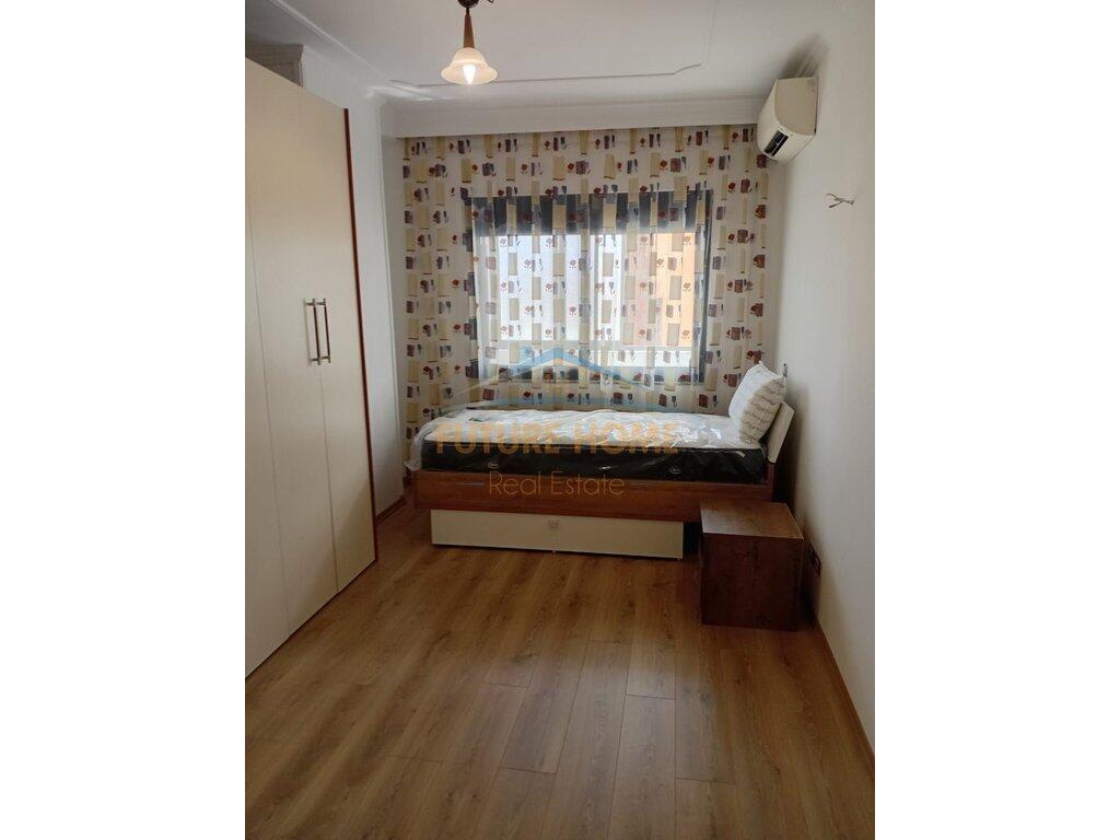 Rent, Apartment 2+1+2, Shallvaret