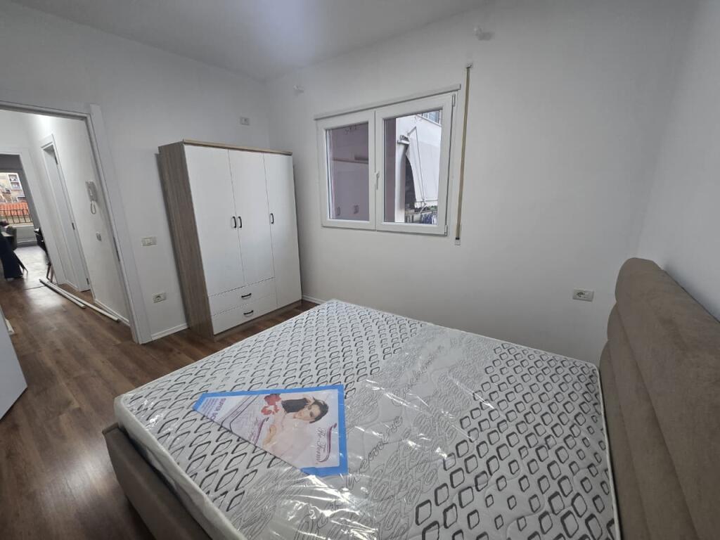 Apartament 1+1 per qira Pazari i Ri