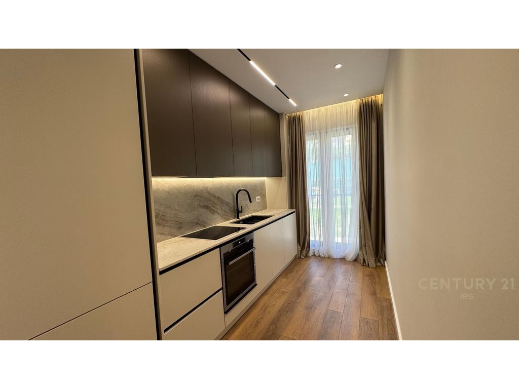 🏡 JEPET ME QIRA DUPLEKS LUKSOZ  – KODRA E DIELLIT!