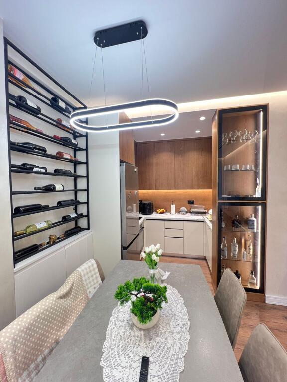Apartament 2+1 ne shitje, Fresk.