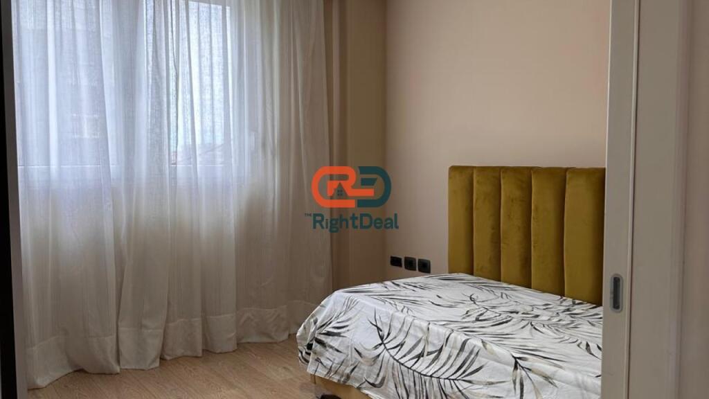 Vicino al Giardino Botanico, Appartamento 2+1 in Affitto, Con Planimetria Regolare Totalmente Investito!!