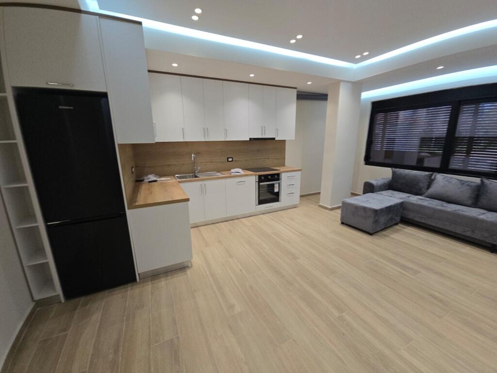 JEPET ME QERA SUPER APARTAMENT 1+1 NE KENET DURRES