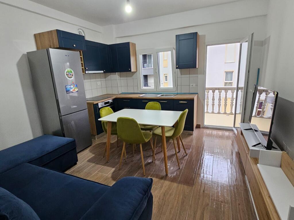 Apartament 1+1 me Qira – prane shkolles "Marlin Barleti",