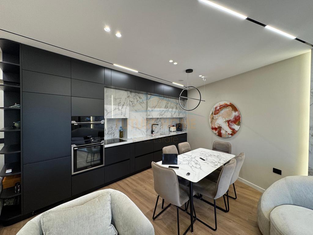 Shitet, Apartament 2+1+2 + Post Parkimi+ Depo, Kodra e Diellit, Tiranë