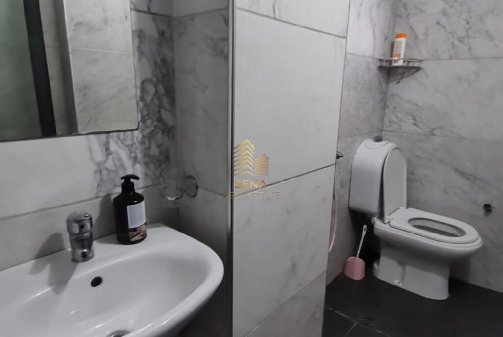 Qira, Apartament 1+1, Bulevardi i RI, 430 ALL/muaj