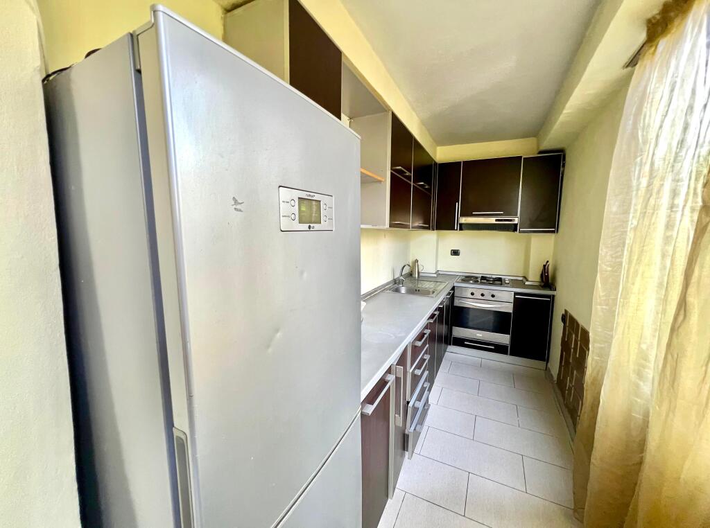 Me Qera : 2+1📍21 Dhjetori (Inxhineria e Ndertimit) - Buze Rruge - S.80m² - Kt.3 || 600€/Muaj