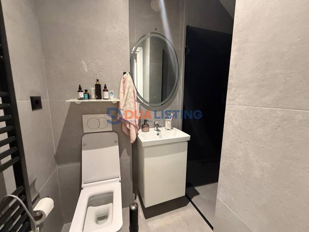 Shesim Apartament 2+1+2 rruga e Dibres prane Shkolles se Bashkuar!
