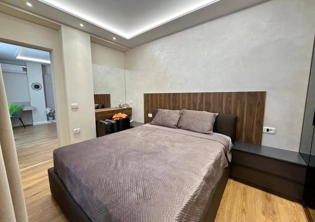 Apartament 1+1 per qira tek Rruga e Kavajes!