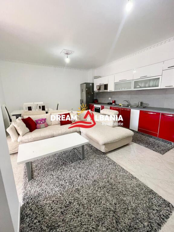 Jepet me Qera Apartament 2+1, prane Kompleksit Panorama ne Tirane (ID 42215385)