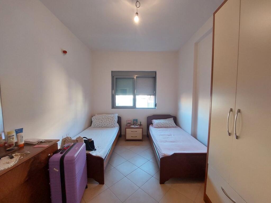 Apartament për Shitje, Vlore, Rr. e Çipajve