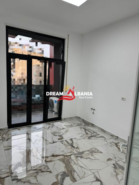Apartament 2+1 bosh per qera prane Fushes Sportit ne Ali Dem, Tirane (ID 42215384)
