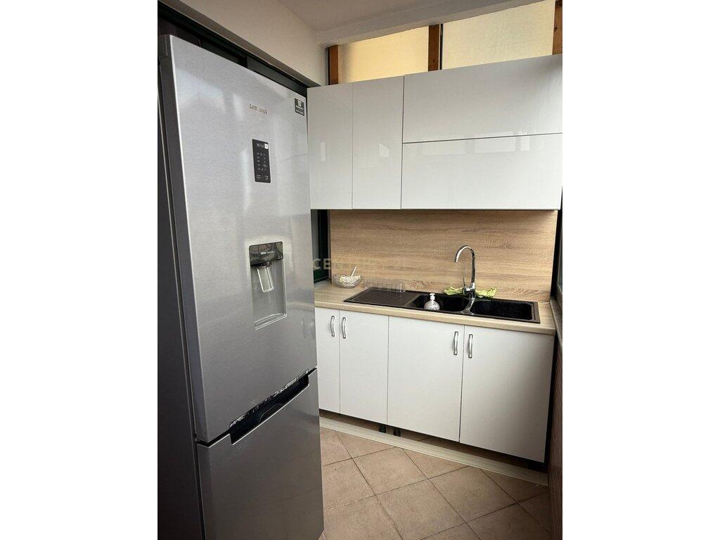 Apartament 1+1 ne rrugen Muhamet Gjollesha