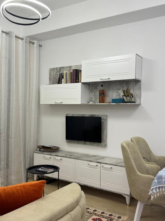 Apartament 1+1 me qera