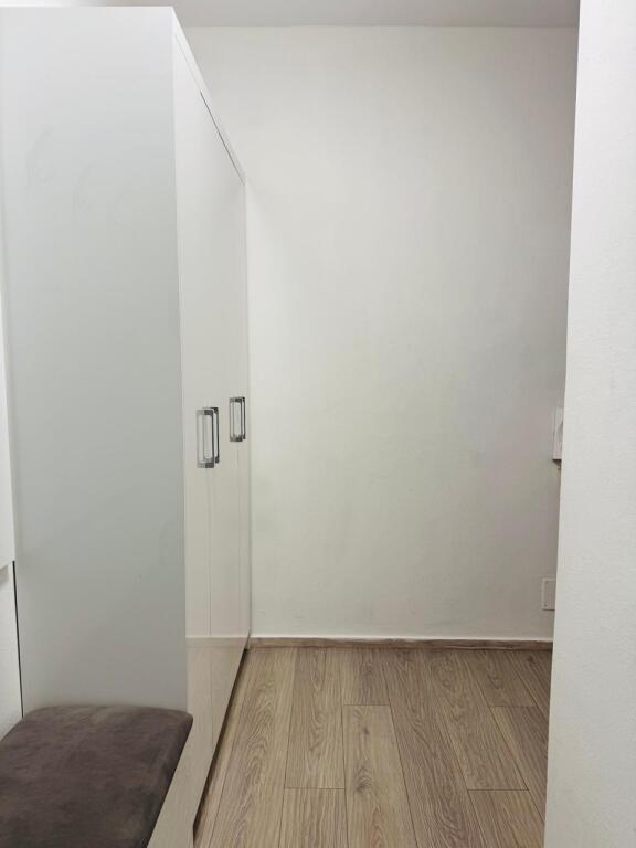 Appartamento 2+1+Deposito in affitto. Astir, vicino al bar 2 palme Prezzo: 550 mila lek