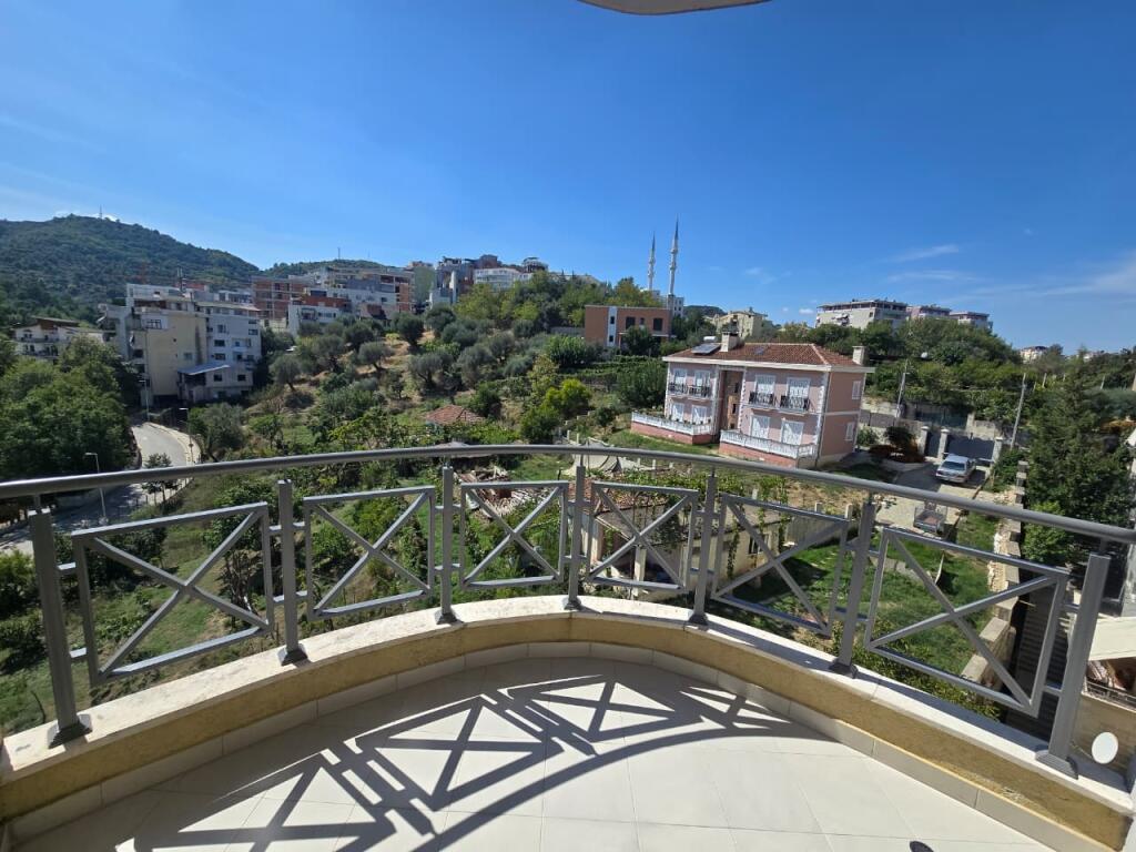 *APARTMENT/ PENTHOUSE 3+1 With Veranda+ PARKING SPACE | FOR RENT | ZOOLOGICAL GARDEN*