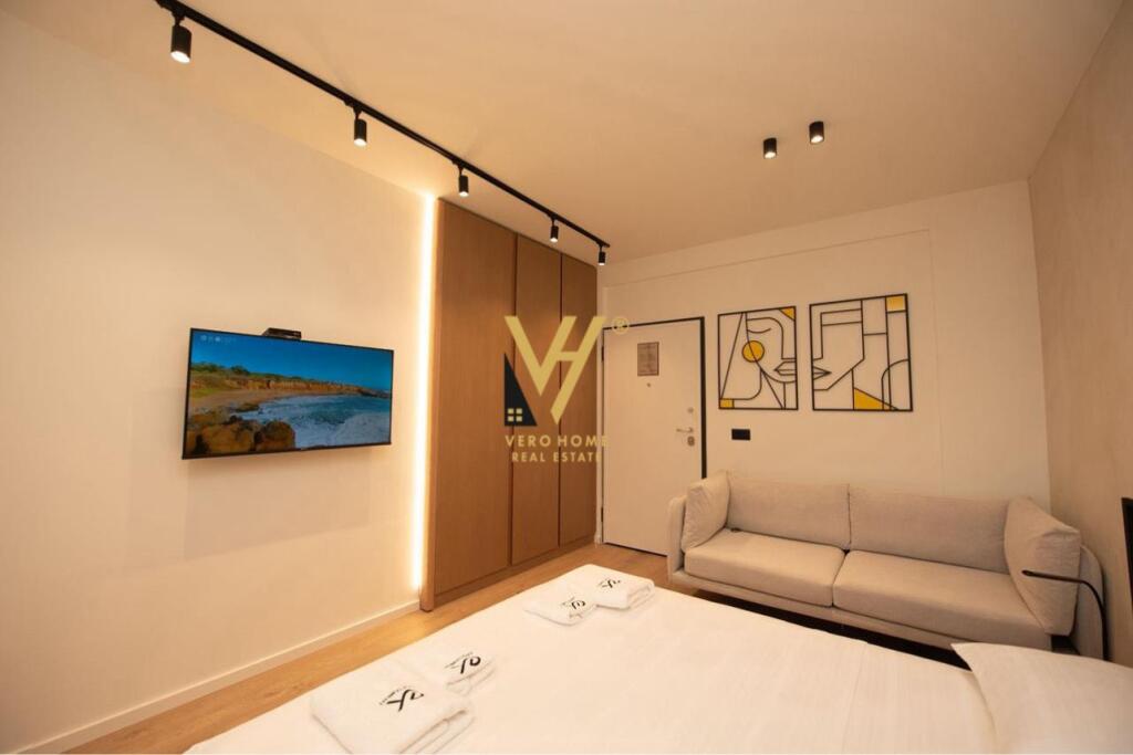 SHITEN 2 NJESI BANIMI,APARTAMENT 1+1 &amp; STUDIO NE LUNGOMARE, VLORE 351.000 EURO
