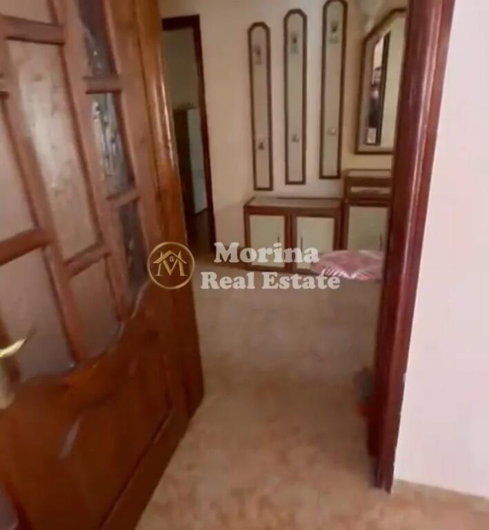 Qera, Apartament 3+1, te Shallvaret, 600 euro/muaj