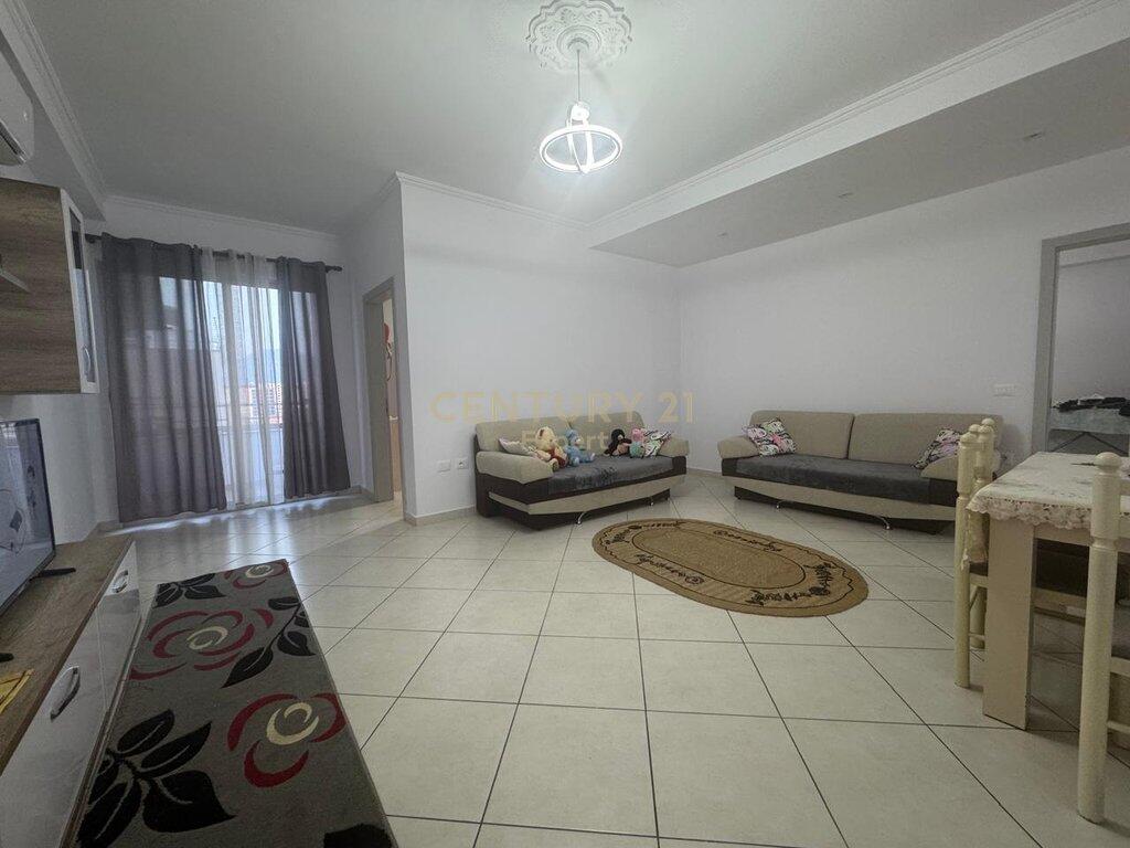JAPIM ME QIRA APARTAMENT 2+1 TEK OSLO ASTIR!