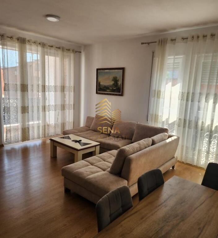 Affitto, Appartamento 2+1+2+blk, Ospedale QSUT, 650 Euro/Mese