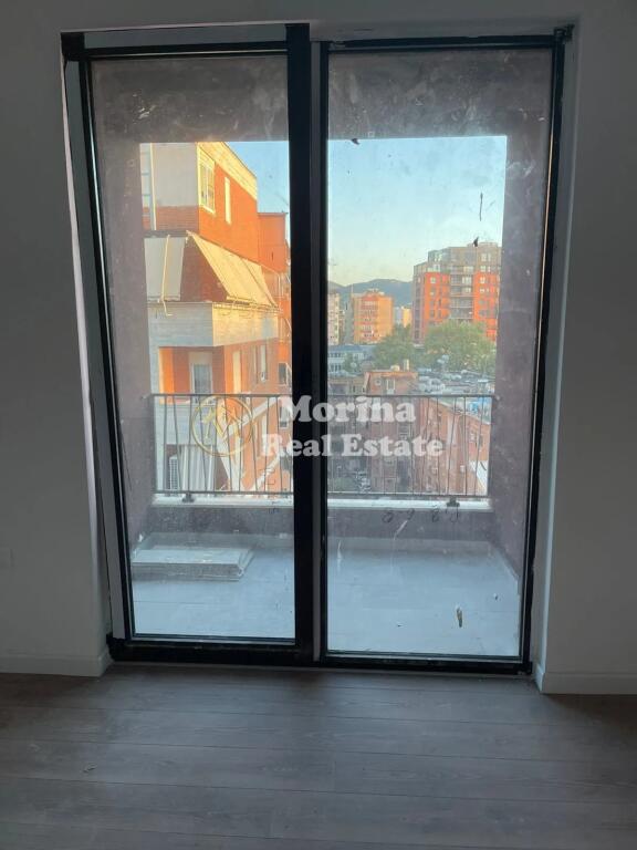 Affitto, Appartamento 2+1, Myslym Shyri, 1000 Euro/Mese