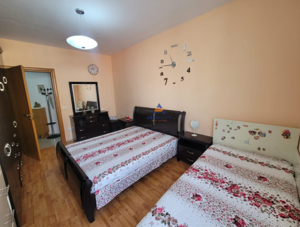 FOR SALE APARTMENT 1+1+BALCONY "RRUGA E THESARIT, FRESK" 91,000 EURO.