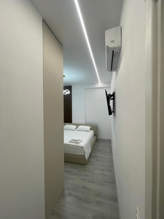 Appartamento in Affitto 2+1+2 Bagni + 2 Posti Auto 📍Laprake, Complesso “Dogana 2020”, Via 29 Novembre, Tirana
