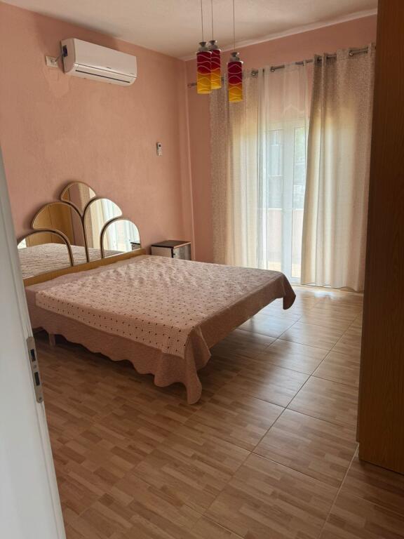 APARTAMENT ME QERA 2+1 ALI DEMI 350 EURO