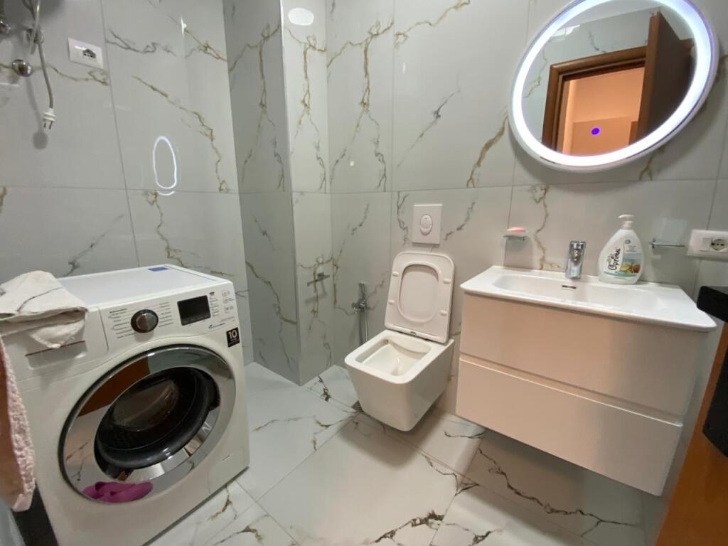 🏡 Jepet me qira apartament 1+1,Kodra e diellit