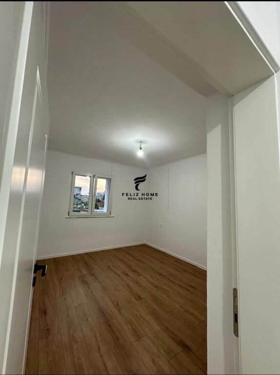FOR SALE APARTMENT 1+1 IRFAN TOMINI STREET 118,000 EURO