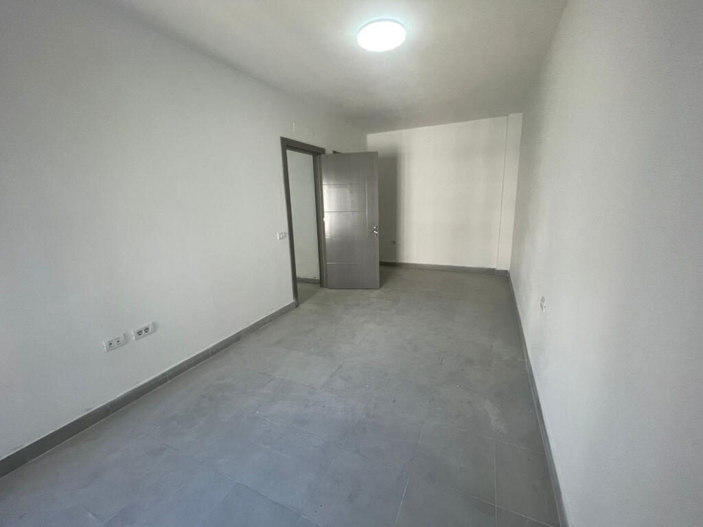 Appartamento in Affitto 3+1 a 5 Maji ( ID B230173) Tirane​