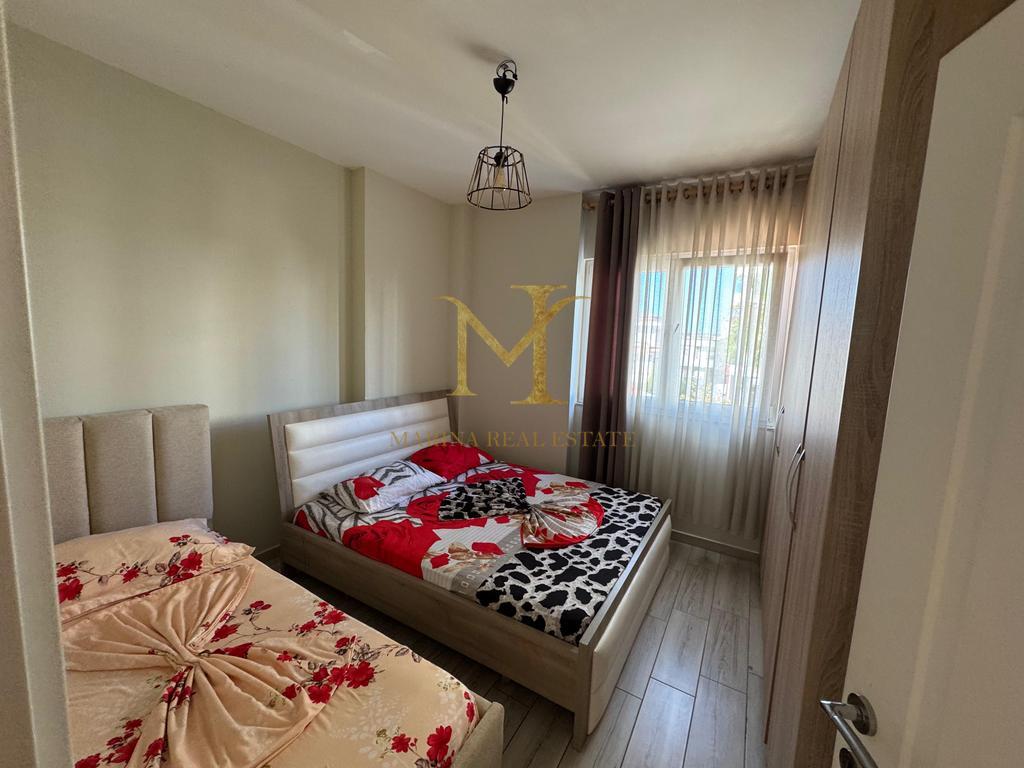 APARTAMENT 2+1 PAMJE DETI PLAZH DERI ME 1 QERSHOR