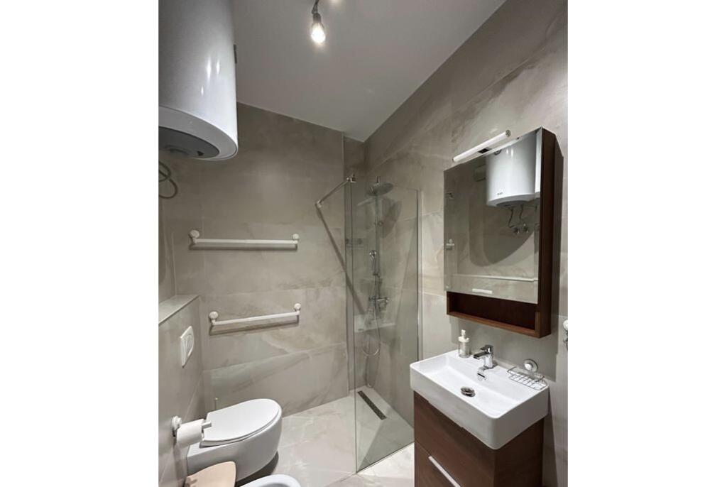 Apartament 1+1 + Parkim në Oasis Residence