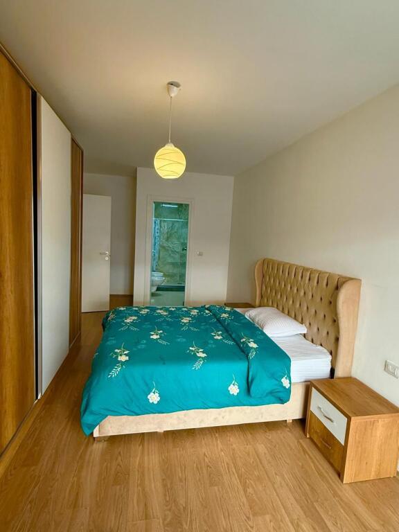 Jepet me qera apartament 2+1 Kompleksi Fiori Di Bosco
