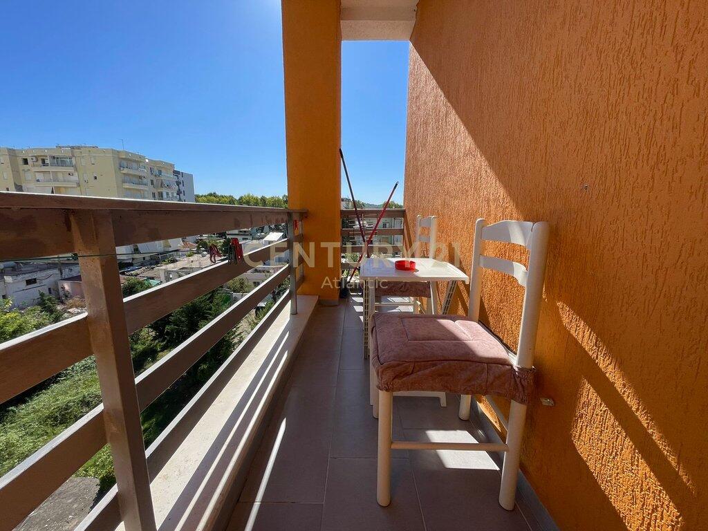 JEPET APARTAMENT 1+1 ME QIRA NE PLAZH ILIRIA, DURRES!