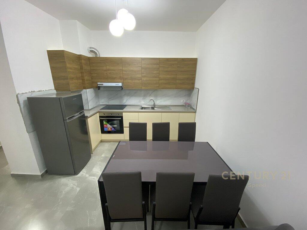JEPET ME QERA APARTAMENT NE OXHAK , KOMPLEKSI ASL