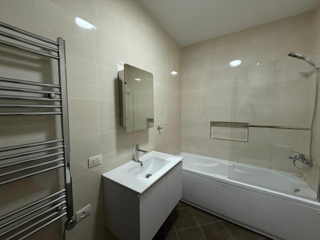 Apartament me qera 2+1+2 Kompleksi Kontakt, 21 Dhjetori