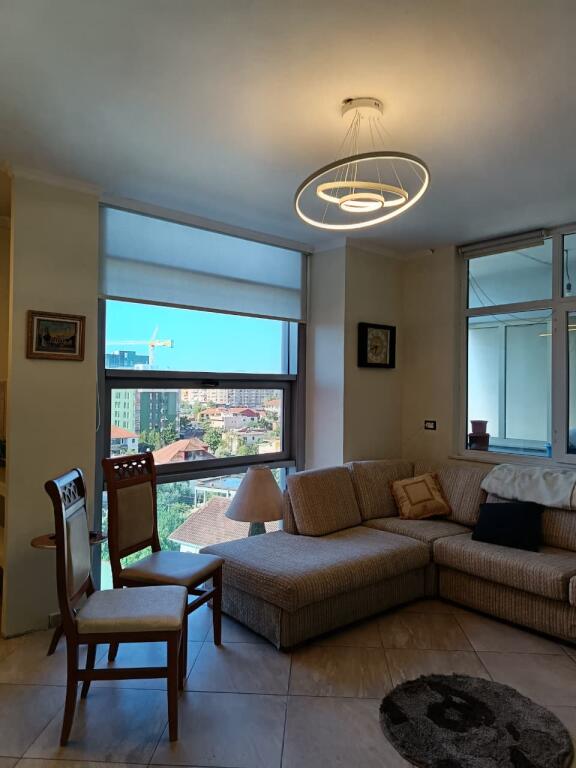 Apartament me Qira 1+1 – Intesa, pranë Laprakës & Sheshit Shqiponja