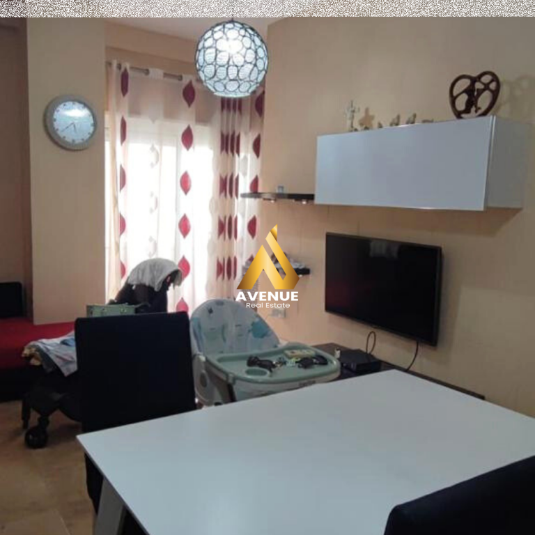 🏡 Apartament 2+1 me qira tek Fresku, Tiranë