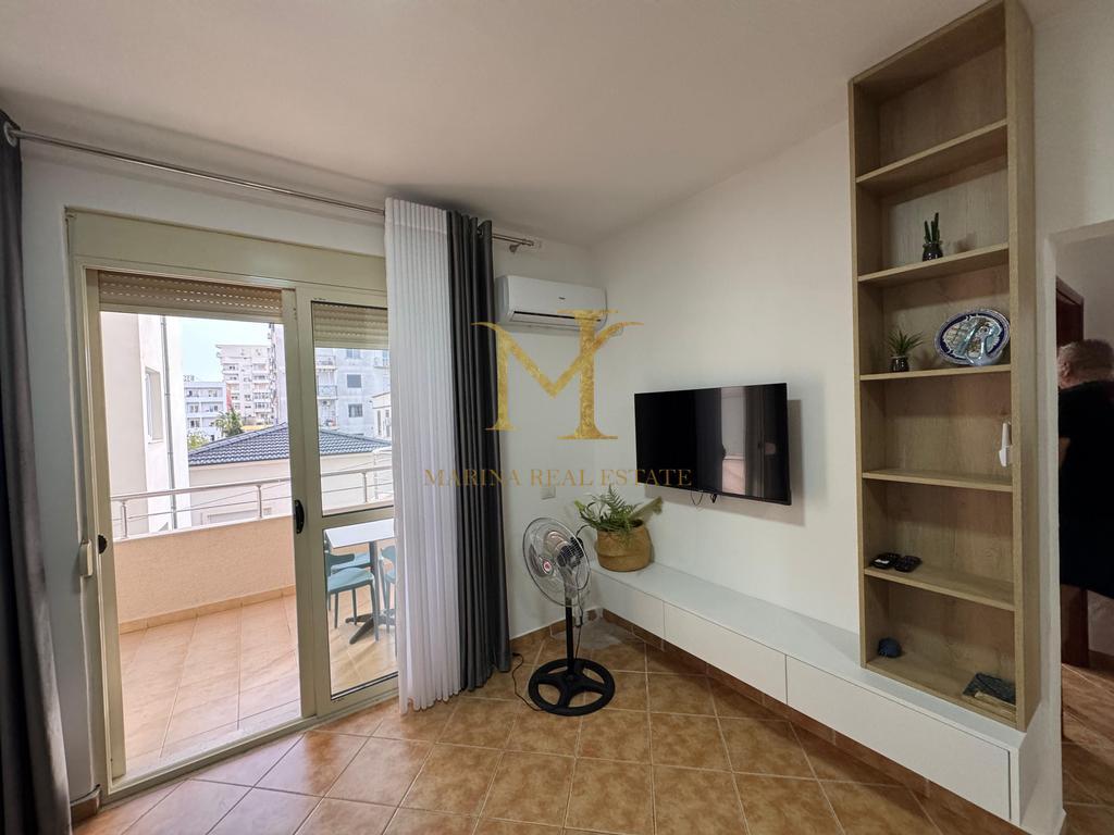 APARTAMENT 1+1. PPRANE GEGA OIL PLAZH DURRES