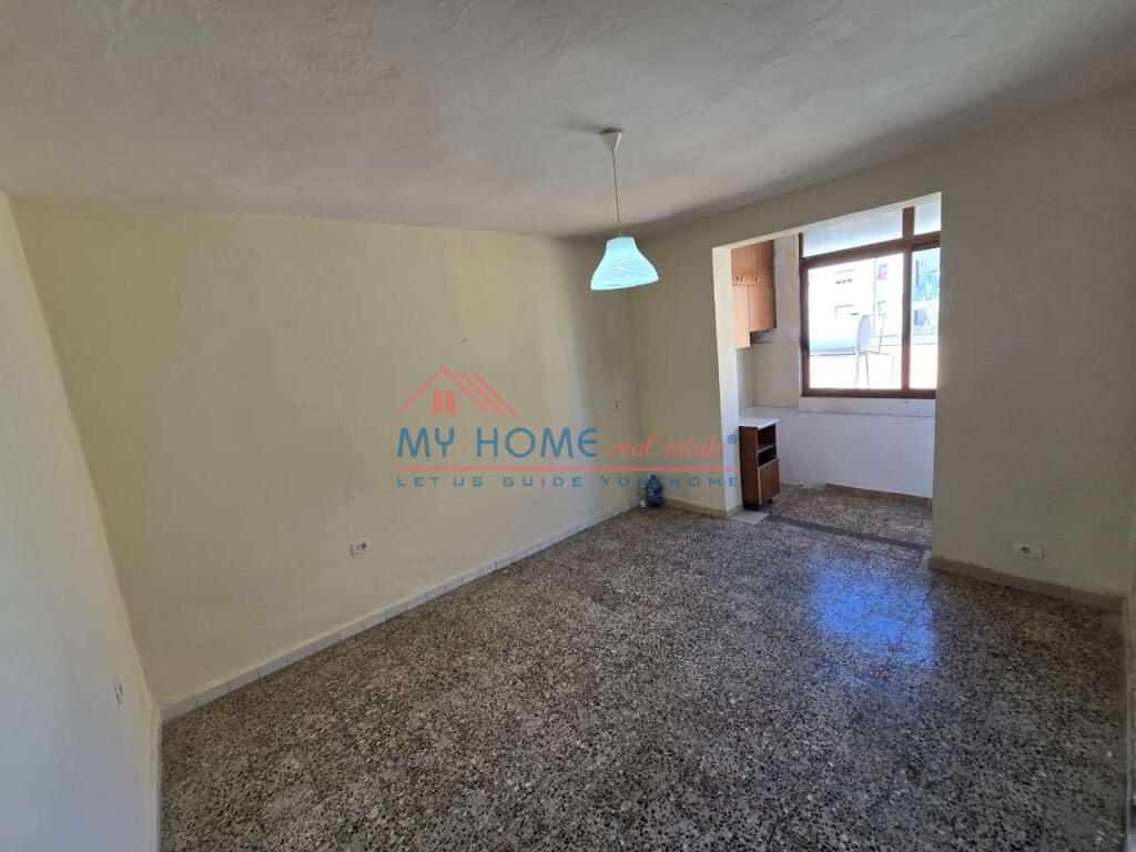 Apartment 1+1 for sale 21 Dhjetori in Tirana