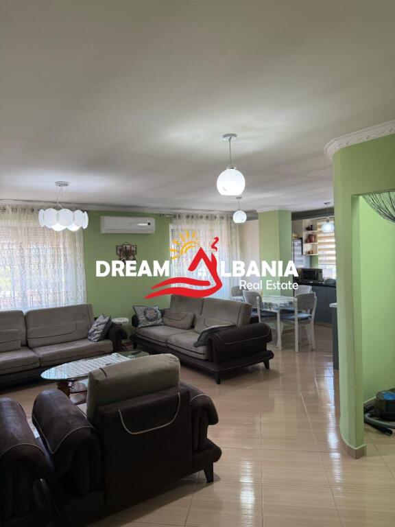 Apartament 2+1+2wc ne shitje prane spitalit Ushtarak ne Laprake, Tirane (ID 41212062)
