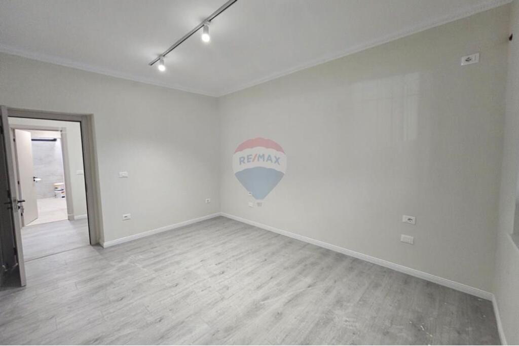 Zyre per qira tek Garda!