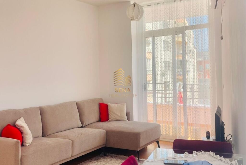 Qira, Apartament, 1+1+blk, Astir, 450 Euro/Muaj
