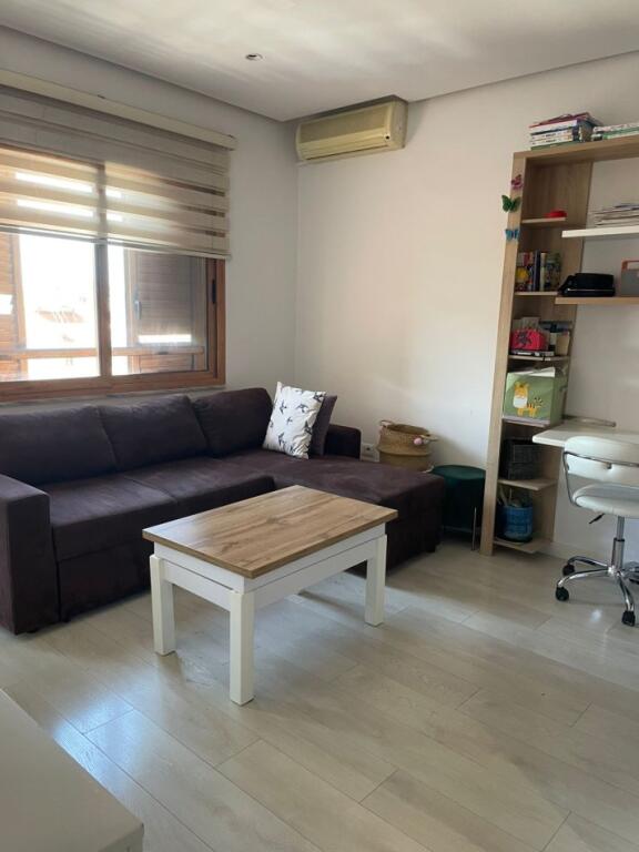 🏡 APARTMENT FOR RENT 1+1 – Paris Commune