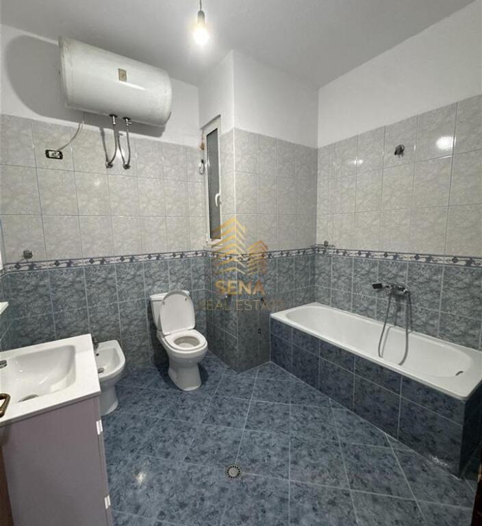 Rent, Private Entrance, 2+1, Porcelain, 600 Euro/Month