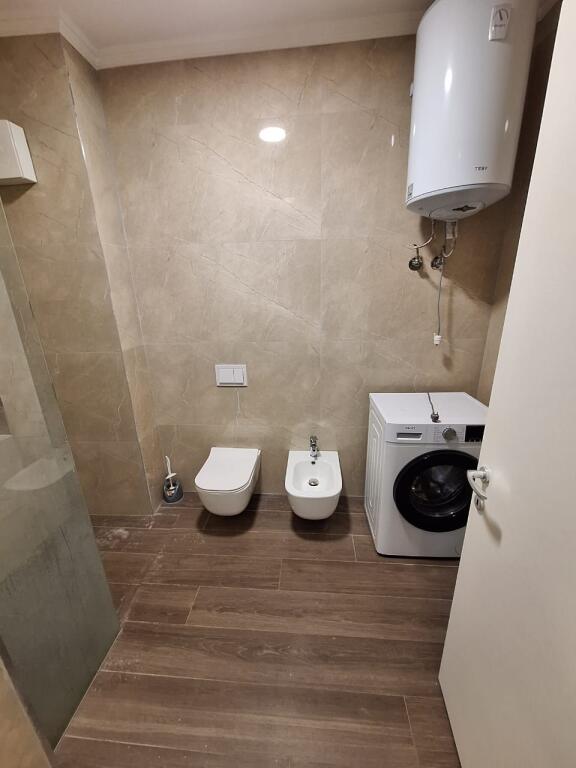 Apartament 3+1+2Post Parkimi ne Astir