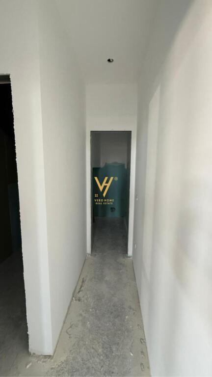 WAREHOUSE OF 1,000 M2 FOR RENT IN LAKNAS, NEAR RINAS 4,000 EURO