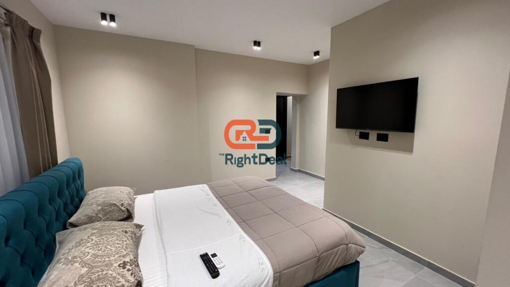 Tek Rruga Fortuzi, Shiten 2 Garsoniere Ideale Per Airbnb!!