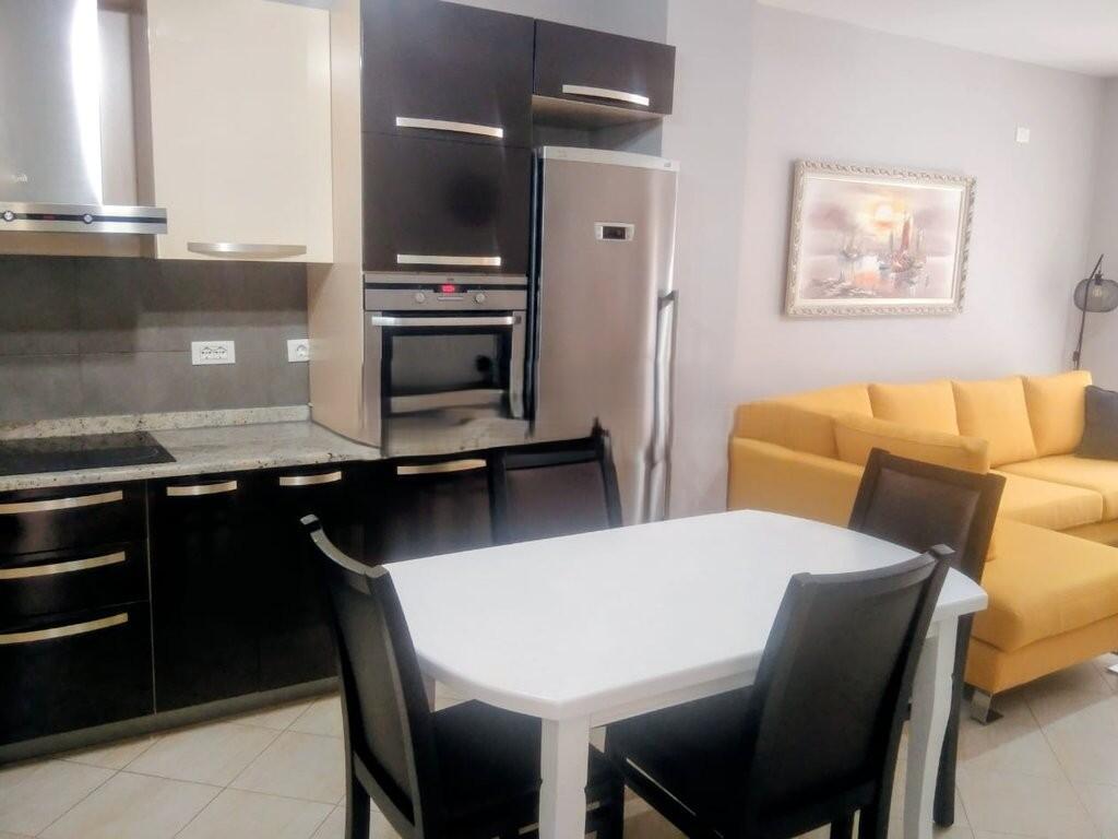 Jepet me qera Apartament 2+1+2 Kompleksi "Kontakt 21" Dhjetori! 800 € /Muaj